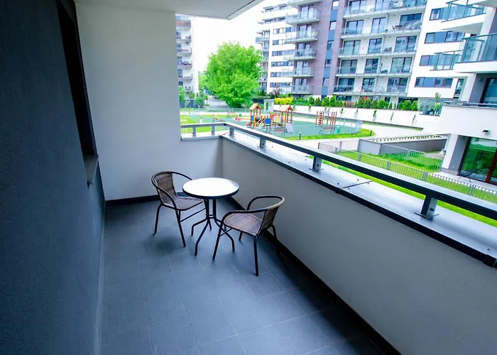 High Standard Studio City Center *